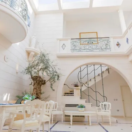 Gracija Bed & Breakfast *