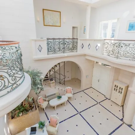 Bed & Breakfast Gracija Makarska